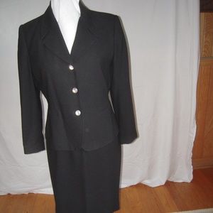 Kasper tailored suit & skirt black 3 silver button